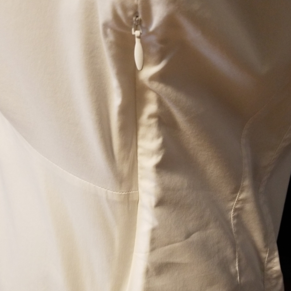Blouse - Picture 7 of 7